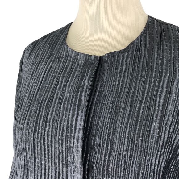Eileen Fisher Gray Silk Textured Groove Jacket Pockets - Picture 3 of 16